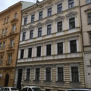 Emma Auberge de jeunesse Prague