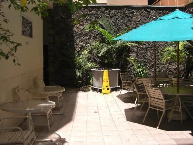 מלון הונולולו Waikiki Malia 3*,